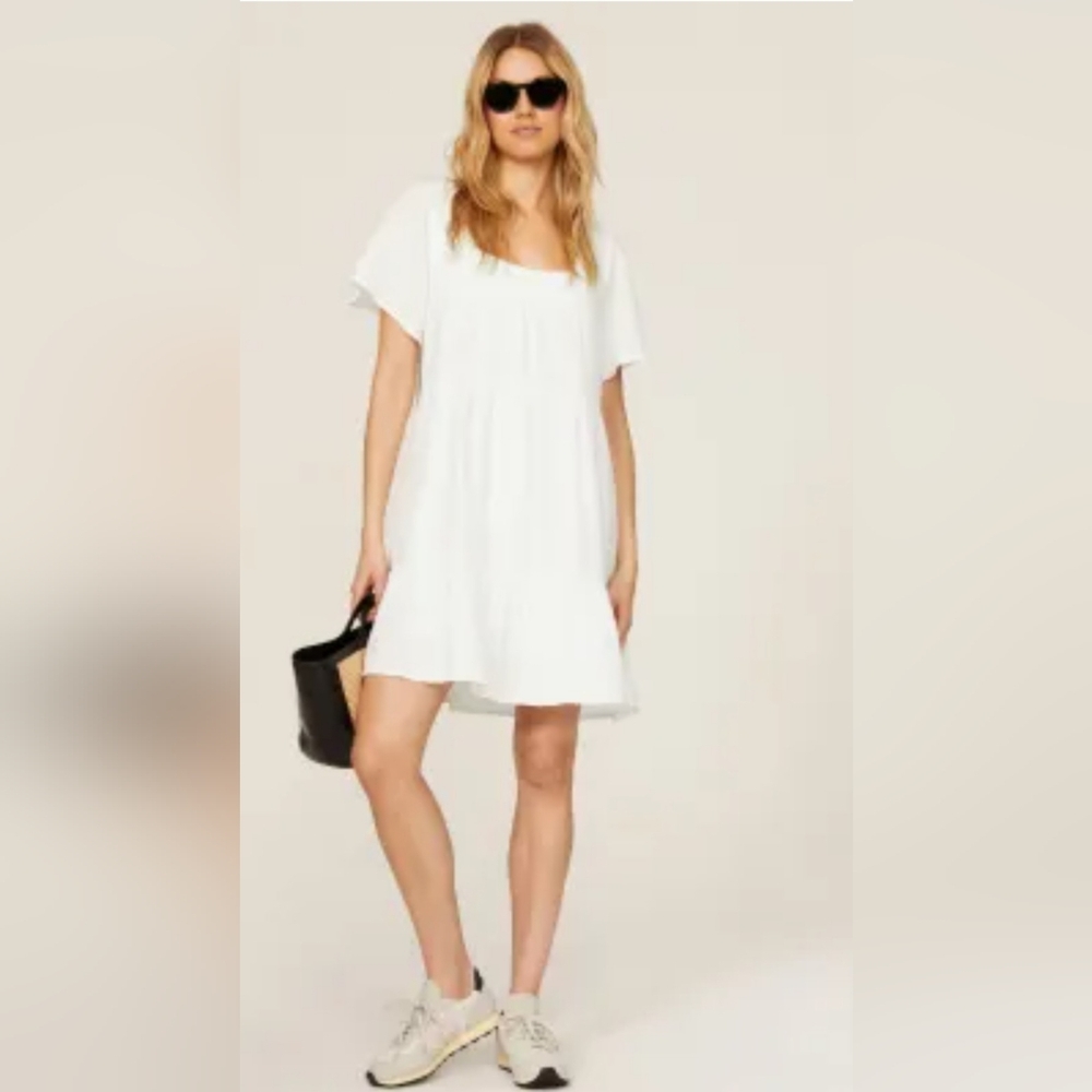 C&C California Juliana Tiered Gauze Dress In Moonbeam$78.00 USD* ·  Size M